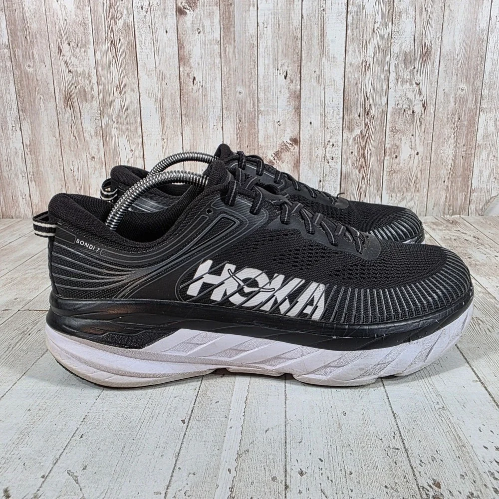 Hoka One One Bondi 7 Black White Women 10.5 Running Shoes 1110519 BWHT